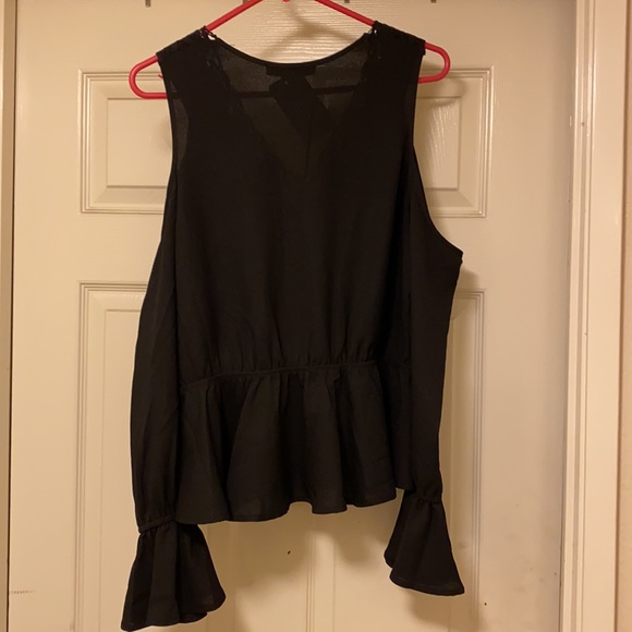 Blouse - Picture 2 of 8